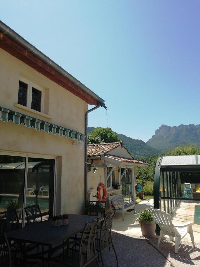 Chambre Familiale "Le Pecher" Saillans  Bagian luar foto